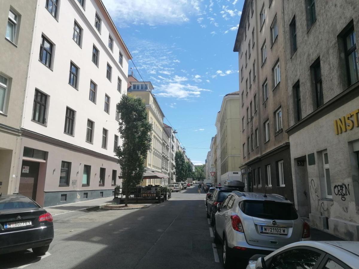 City Apartment Mit Direktzugang ウィーン エクステリア 写真