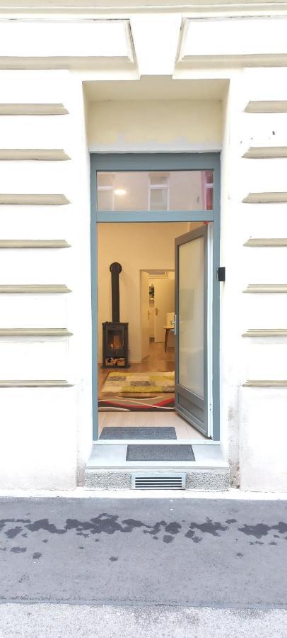 City Apartment Mit Direktzugang ウィーン エクステリア 写真